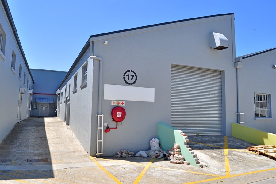 To Let commercial Property for Rent in Maitland Western Cape